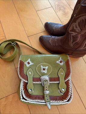 90’s VTG Cowgirl Bag Leather Western Style Butterfly / Hearts